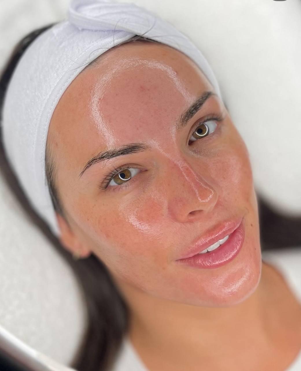 Hollywood Facial Signature™ Method